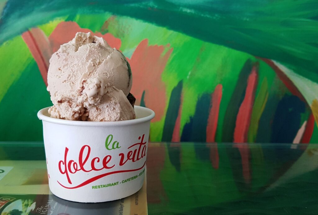 La Dolce Vita Seychelles - pistachio and nutella gelato