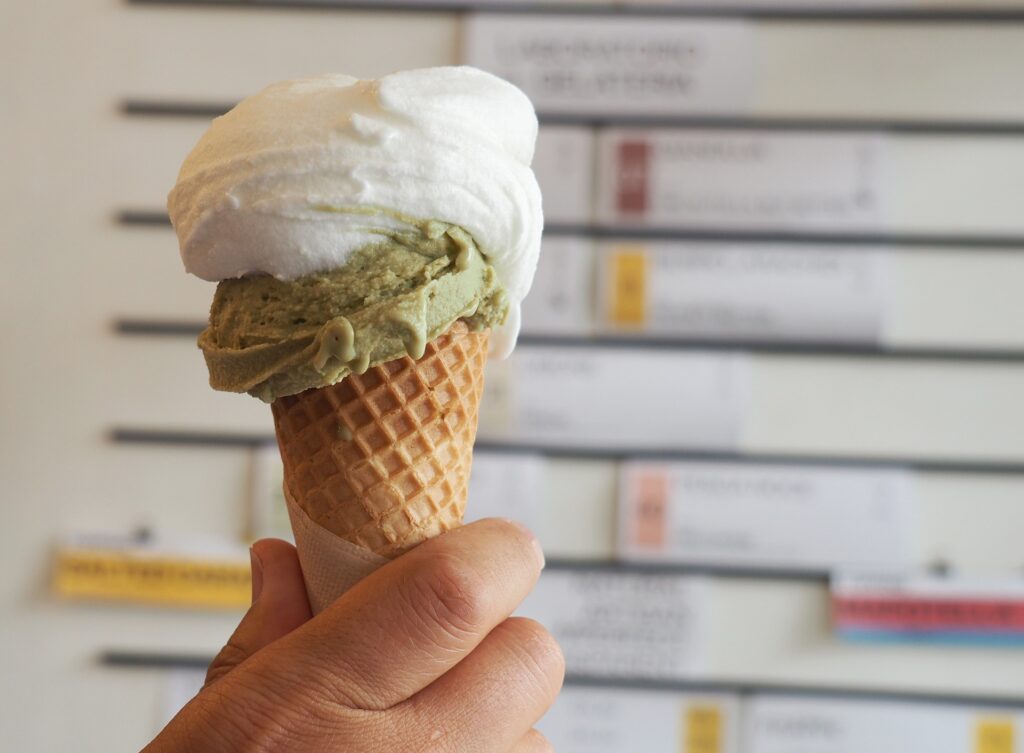 One of the best lemon sorbetti we've tasted, with the classic pairing of pistachio sorbetto from Mapo.